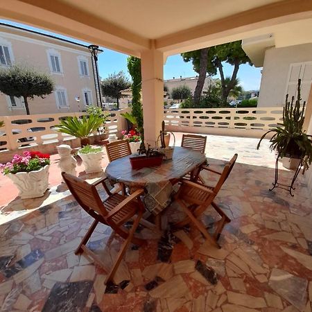 Bouganville Casa Vacanza Ambiente Climatizzato Con Wi Fi Pineto Luaran gambar