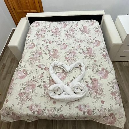 Bouganville Casa Vacanza Ambiente Climatizzato Con Wi Fi Pineto Luaran gambar