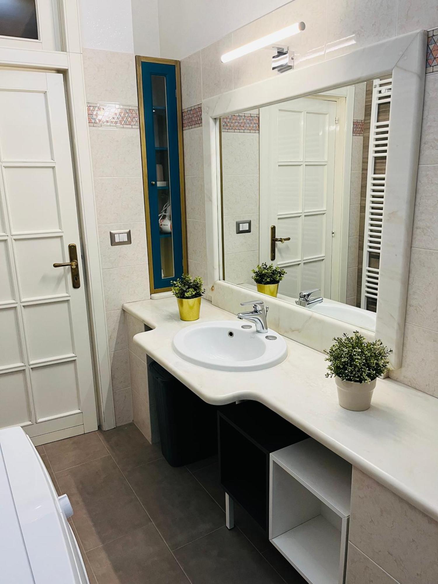 Bouganville Casa Vacanza Ambiente Climatizzato Con Wi Fi Pineto Luaran gambar