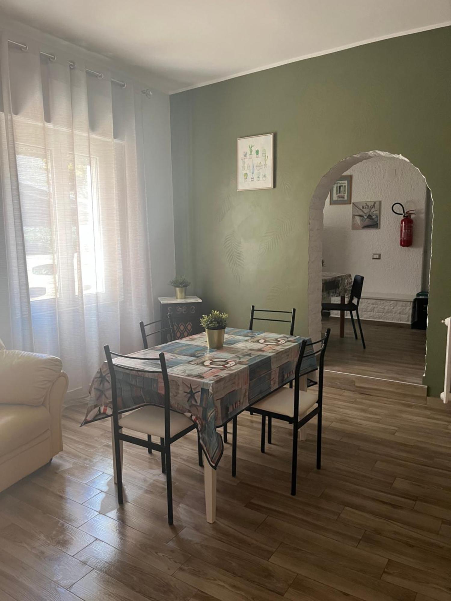 Bouganville Casa Vacanza Ambiente Climatizzato Con Wi Fi Pineto Luaran gambar